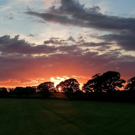 Newby Cross Hotel Carlisle  Buitenkant foto